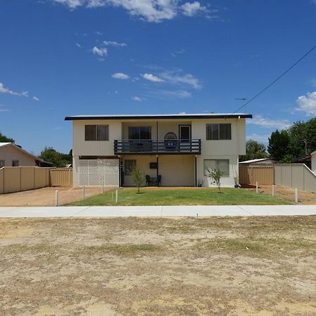 Central Views Jurien Bay Exterior foto