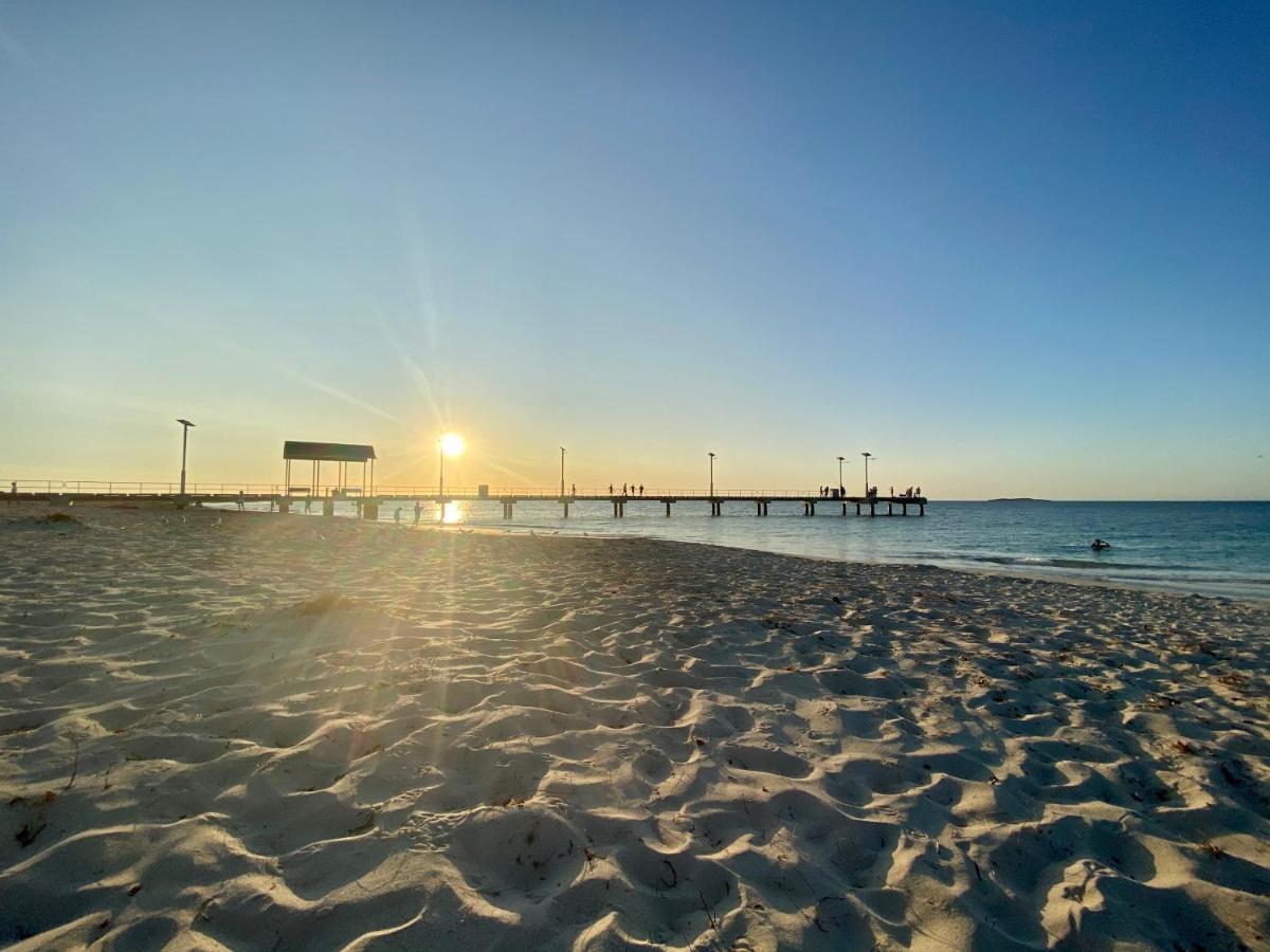 Central Views Jurien Bay Exterior foto