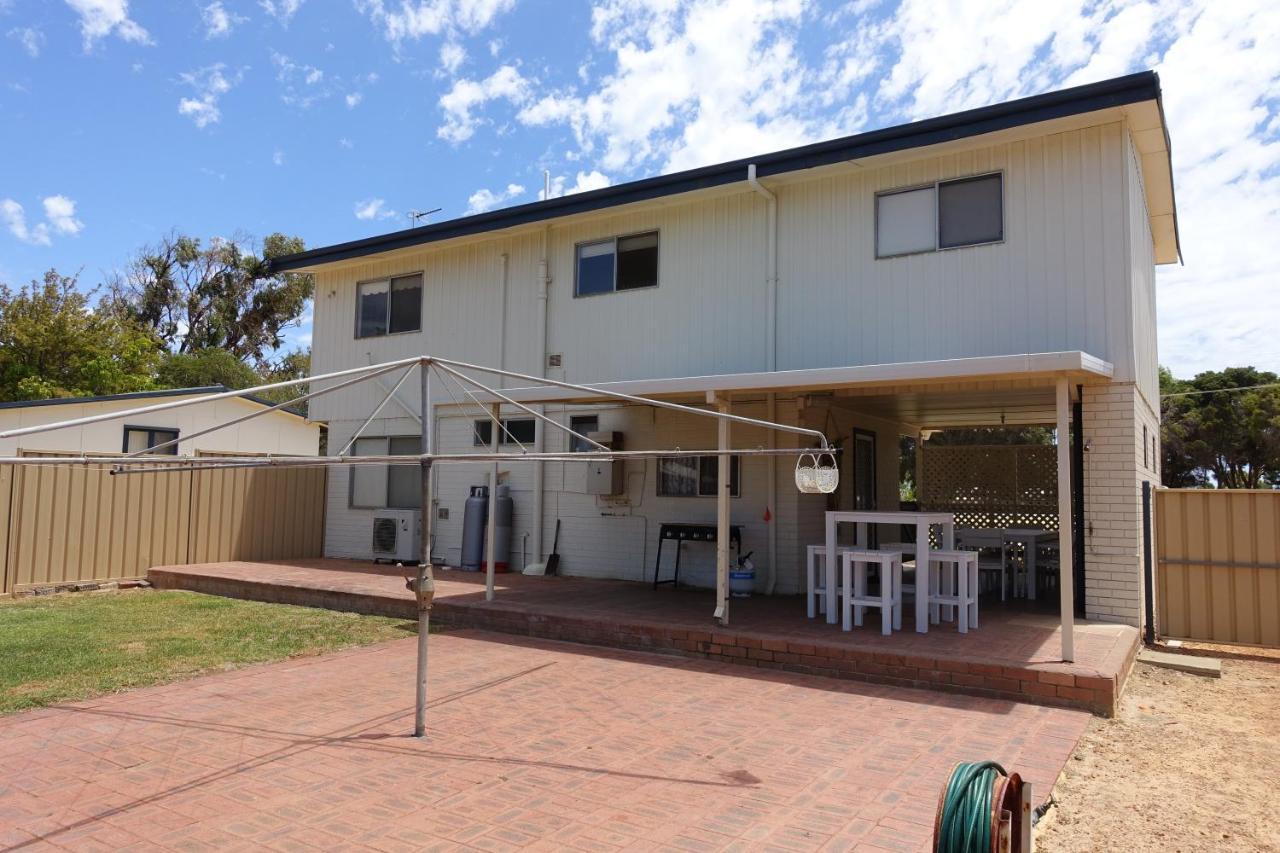 Central Views Jurien Bay Exterior foto